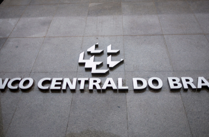 Sentimento empresarial ainda é negativo, mas sinais de melhora aparecem